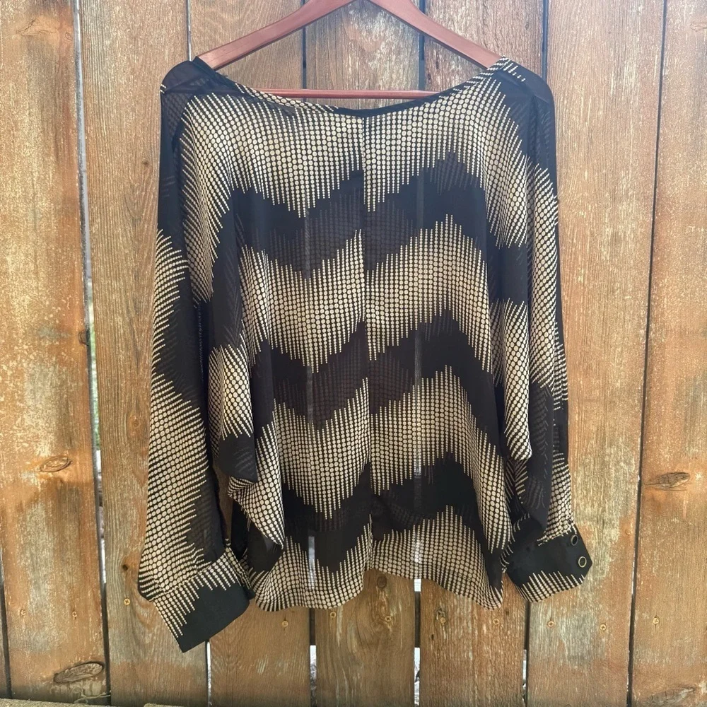 MIND CODE Women’s Black Cream Chevron Sheer Long Sleeve Shirt Blouse Size Small